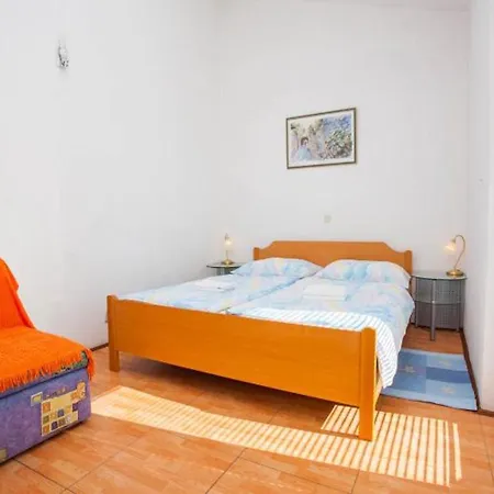Apartmán With Parking Space - 6729