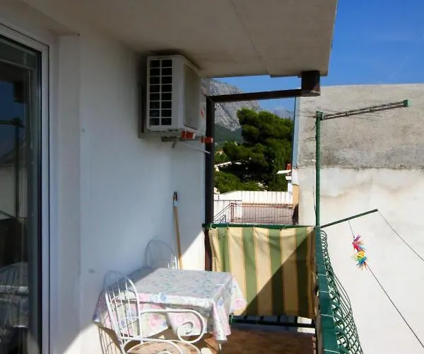 Appartement With Parking Space - 6729